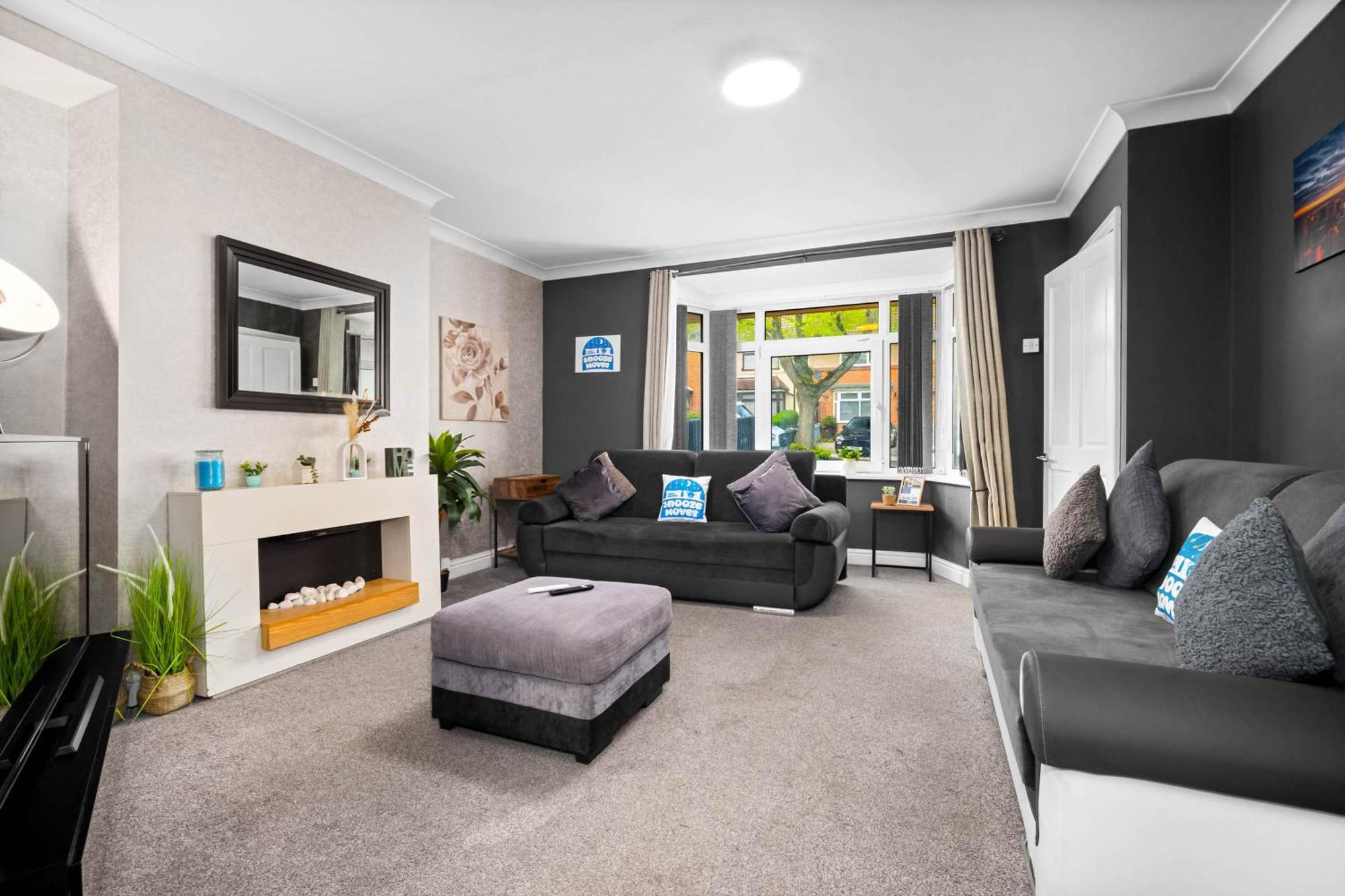Stylish 3 Bedroom Home Away From Home Бірмінгем Екстер'єр фото